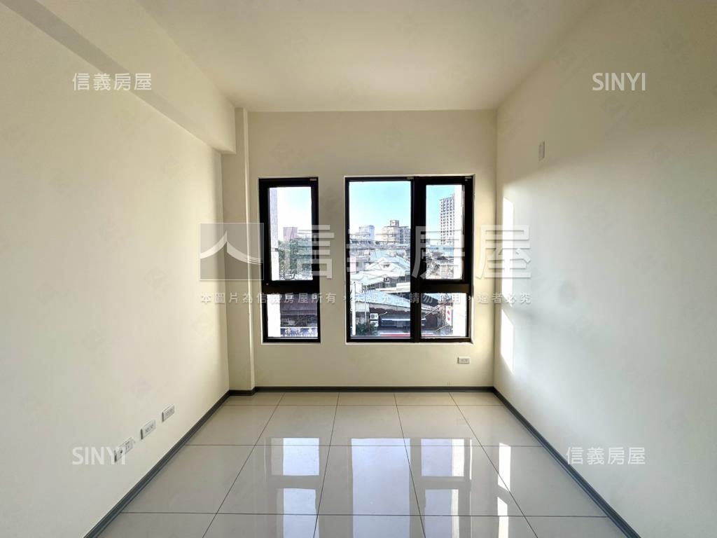 【全新】近植物園邊間３樓房屋室內格局與周邊環境