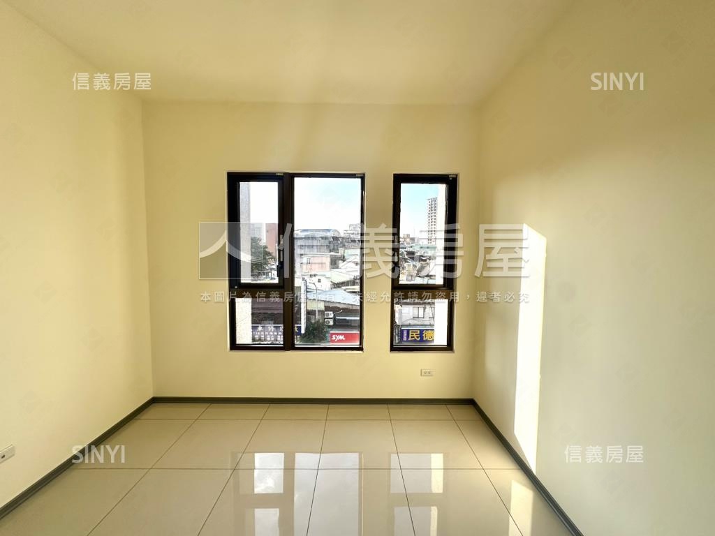 【全新】近植物園邊間３樓房屋室內格局與周邊環境