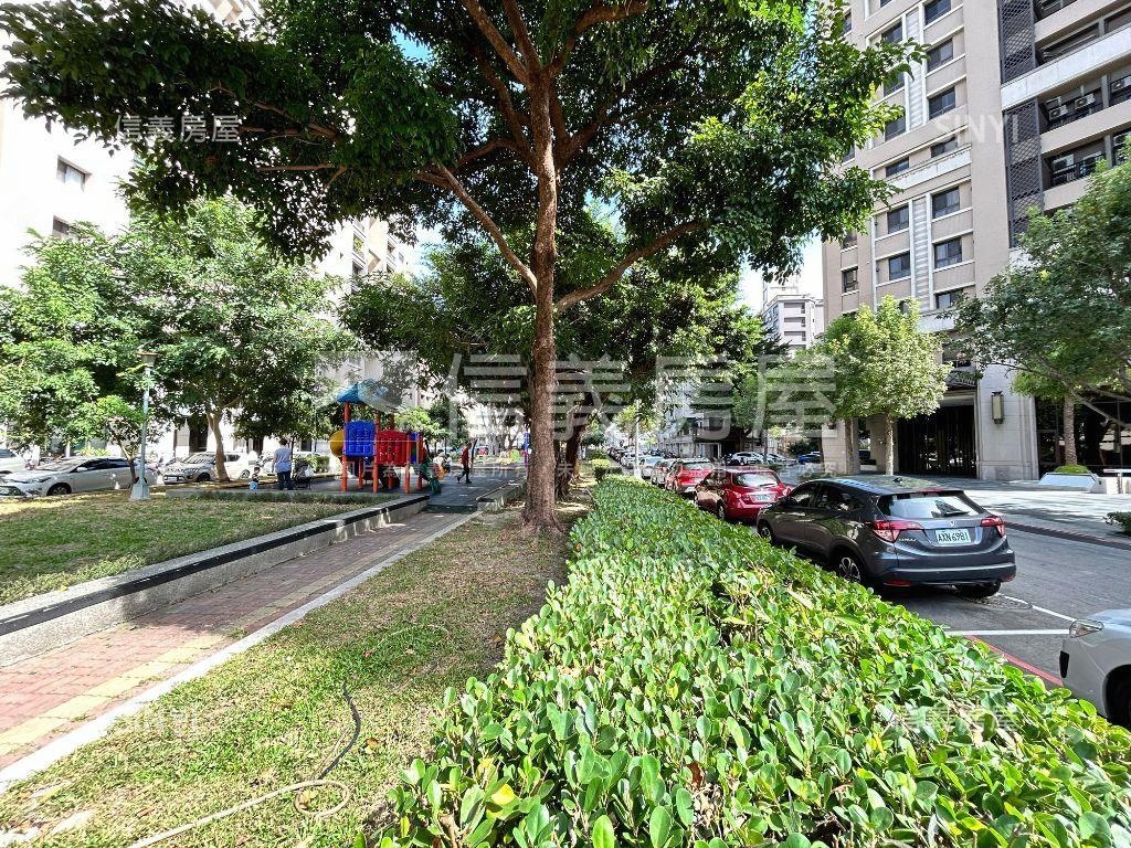 近中山醫樹義Ｍ３四房平車房屋室內格局與周邊環境