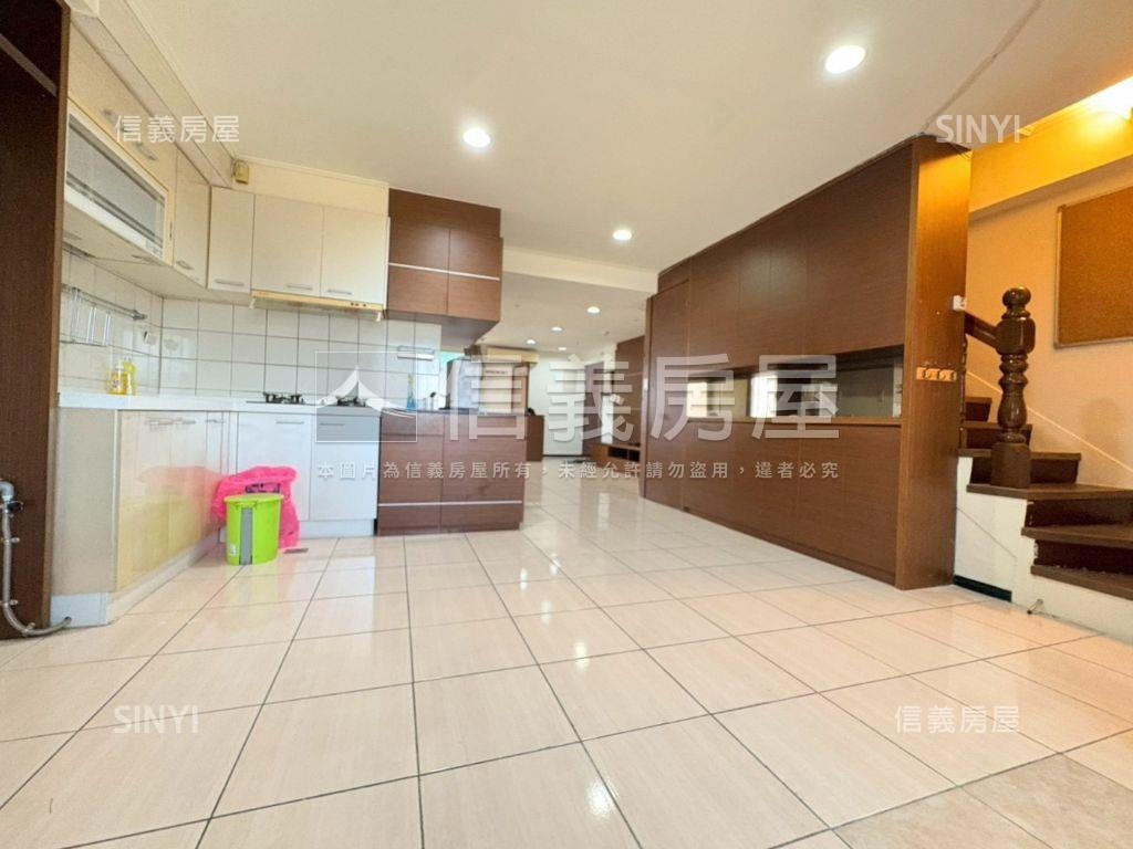 羅馬稀有釋出樓中樓房屋室內格局與周邊環境