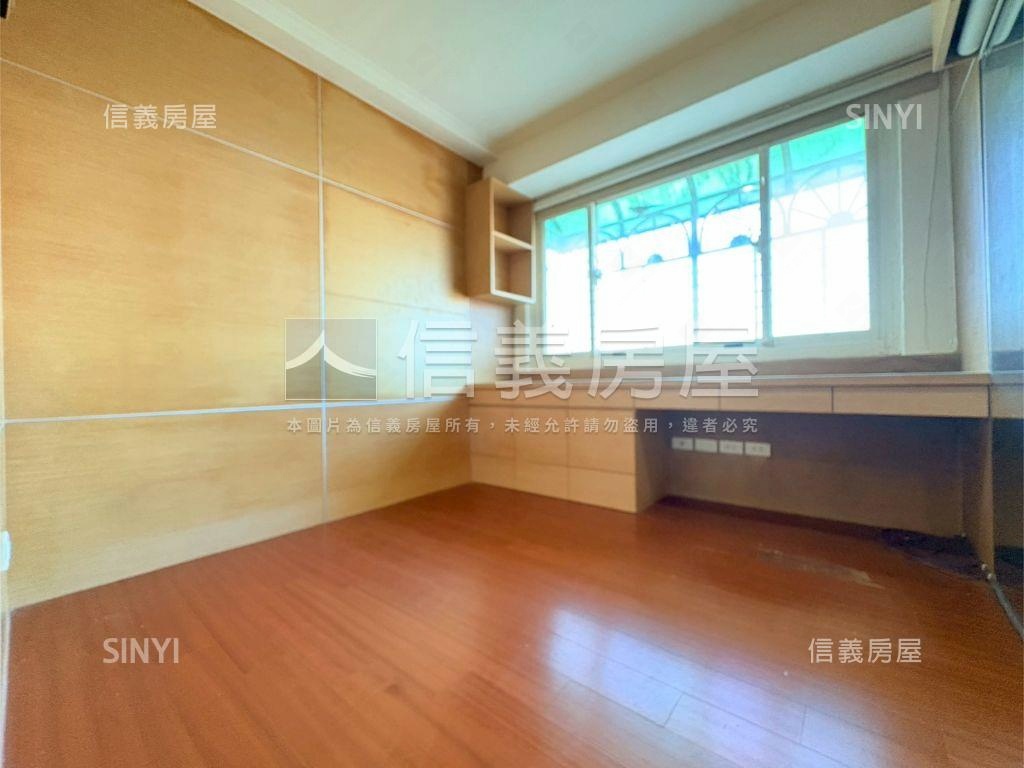 羅馬稀有釋出樓中樓房屋室內格局與周邊環境