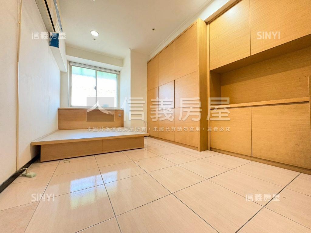 羅馬稀有釋出樓中樓房屋室內格局與周邊環境