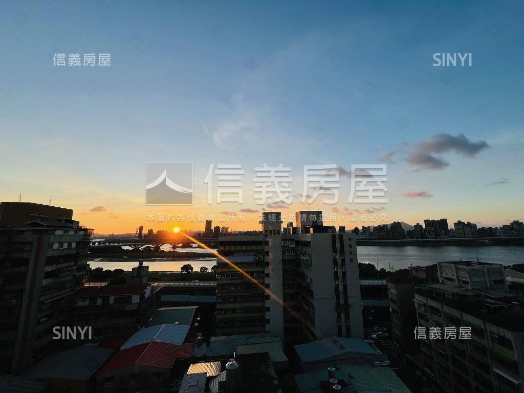 麗盛高樓河景美妝２房車位房屋室內格局與周邊環境