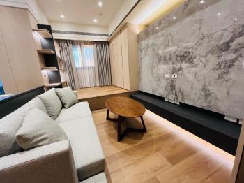 麗盛高樓河景美妝２房車位