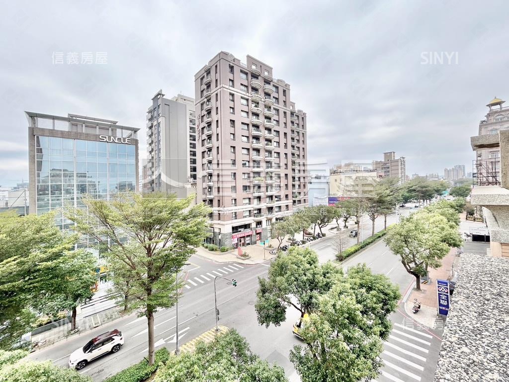 縣政二臨路透店房屋室內格局與周邊環境
