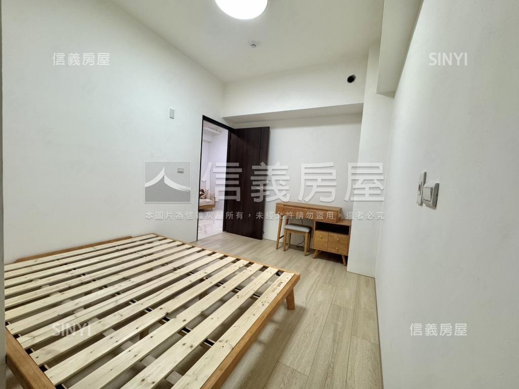 美麗島雙捷機能佳三房車位房屋室內格局與周邊環境