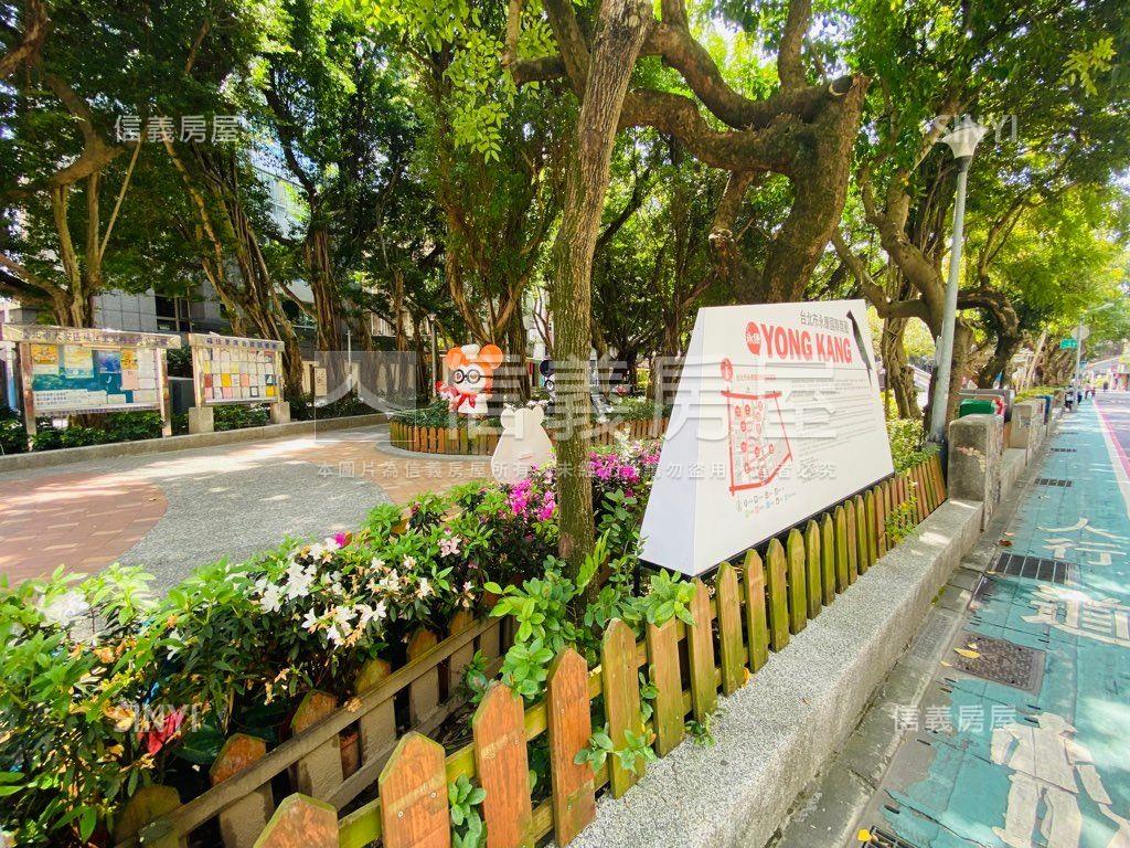 永康紀休旅車位房屋室內格局與周邊環境