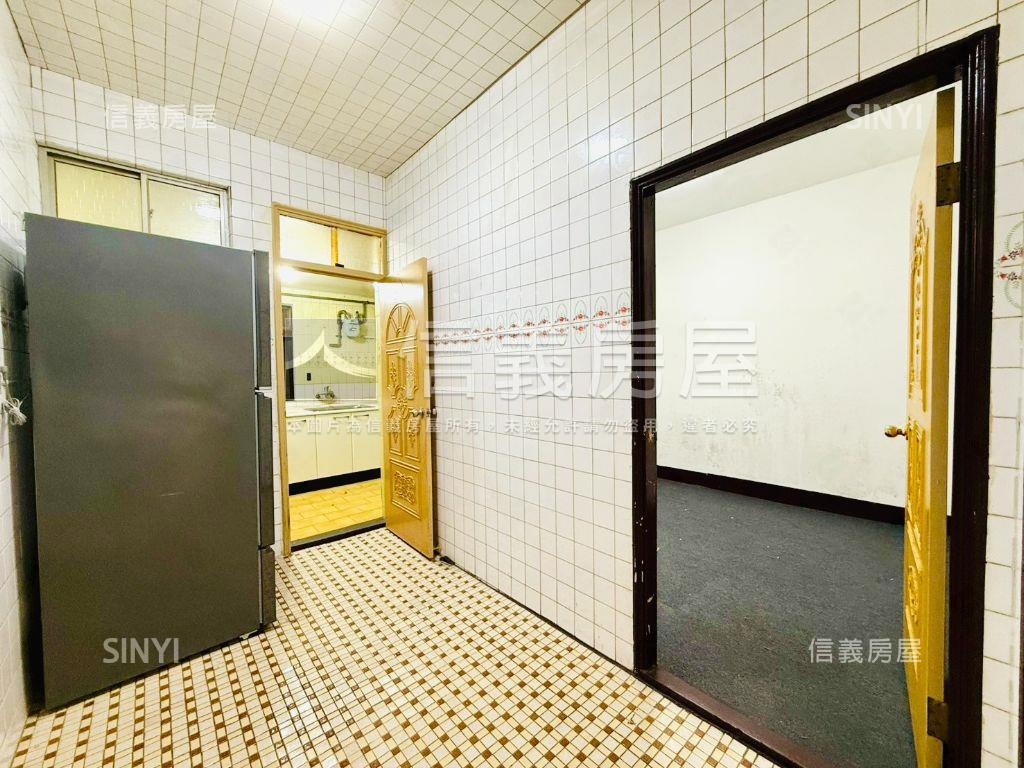 ✿仁愛路邊間三房貳樓讚✿房屋室內格局與周邊環境