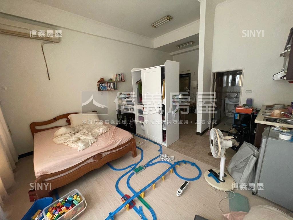 南京三民低總價挑高套房房屋室內格局與周邊環境