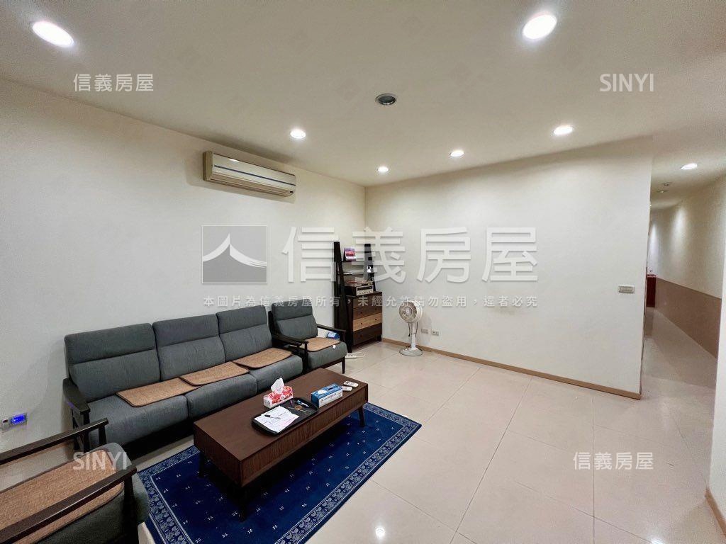 近伊通街一樓可住可辦巷寬房屋室內格局與周邊環境