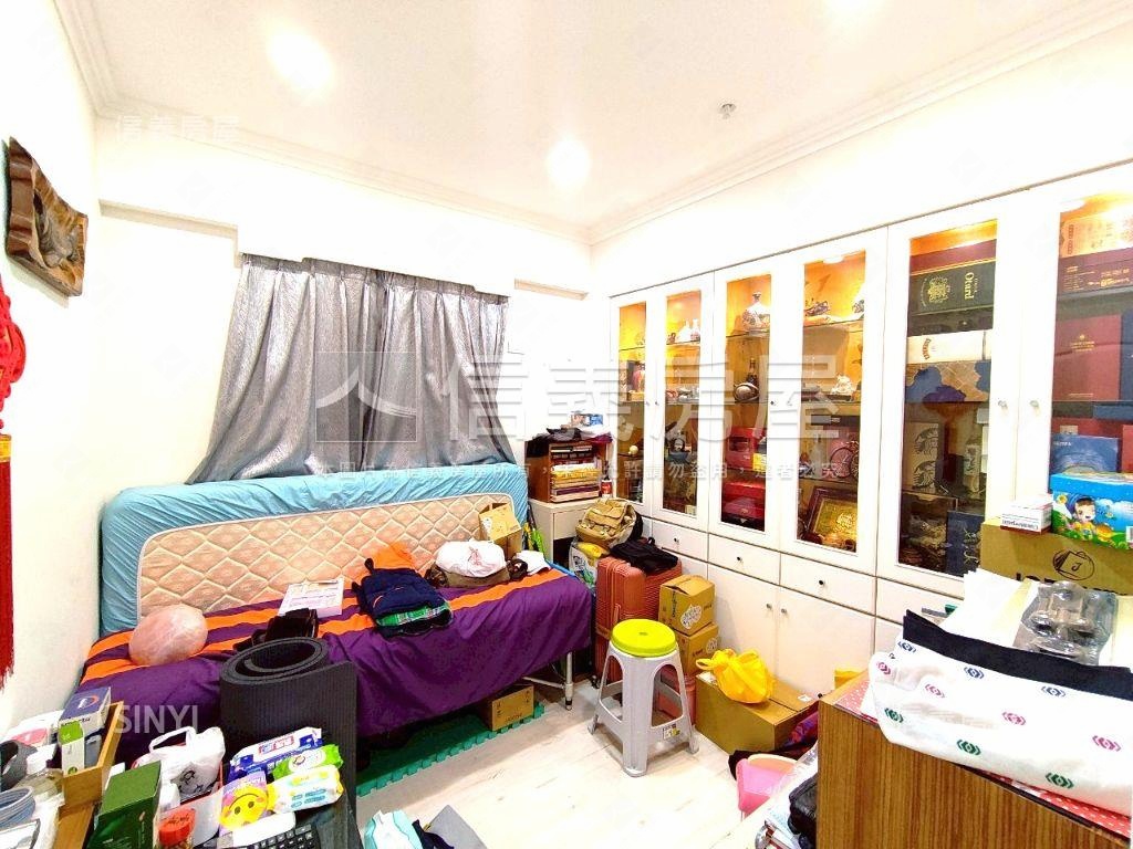 安民美景３房車位房屋室內格局與周邊環境
