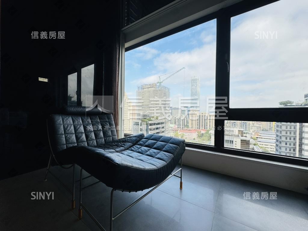 信義★冠德遠見★９５至尊房屋室內格局與周邊環境