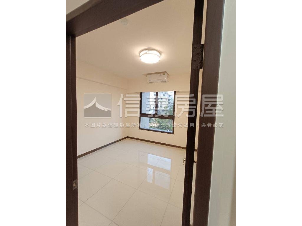 勝美新東區樹梢戶三房平車房屋室內格局與周邊環境