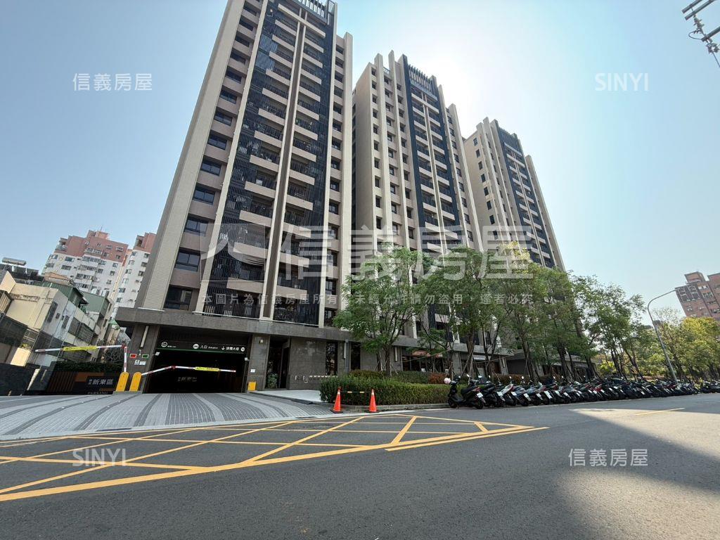 勝美新東區樹梢戶三房平車房屋室內格局與周邊環境