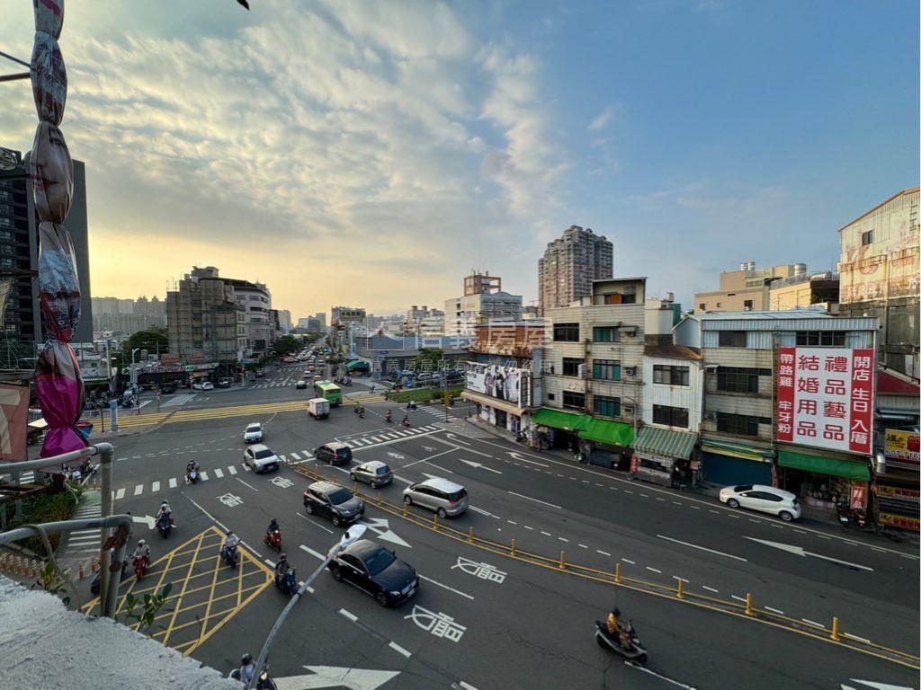 瑞隆正路近輕軌醒目金店房屋室內格局與周邊環境