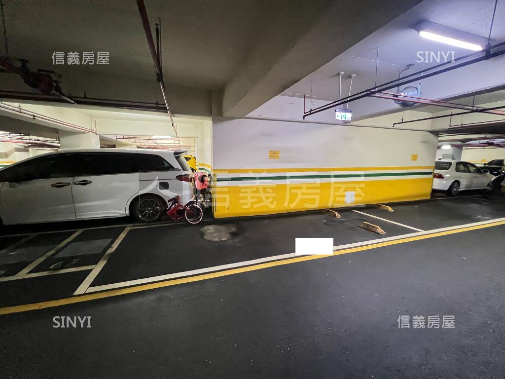 帝后花園景觀二房車位房屋室內格局與周邊環境