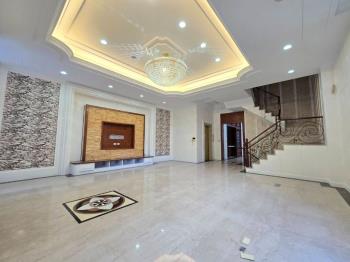 中悅新天鵝堡裝潢透天別墅