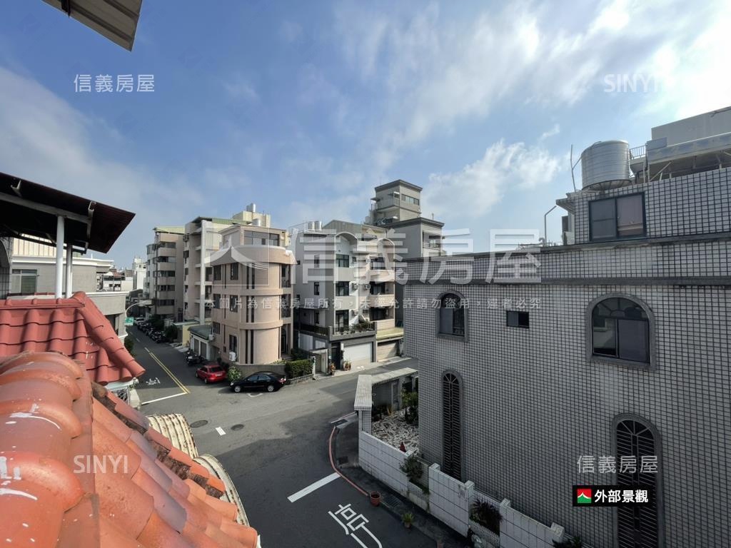南區值得擁有車庫透天房屋室內格局與周邊環境