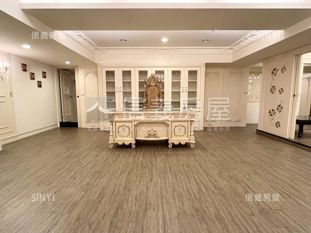 精緻裝潢美兩房房屋室內格局與周邊環境