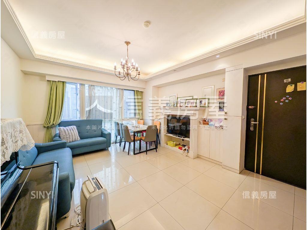 Ａ８捷運涵舍三房雙衛開窗房屋室內格局與周邊環境