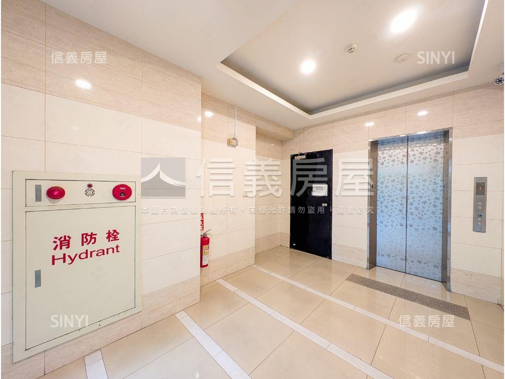 Ａ８捷運涵舍三房雙衛開窗房屋室內格局與周邊環境