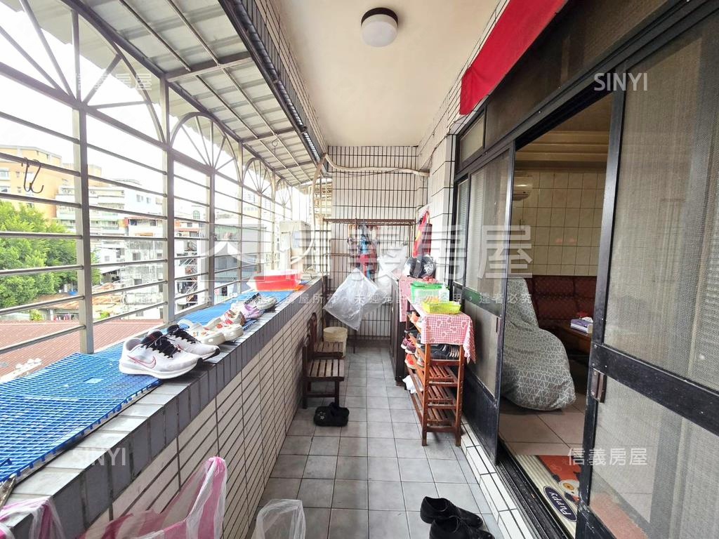 佳瑪商圈方正亮邊間大空間房屋室內格局與周邊環境