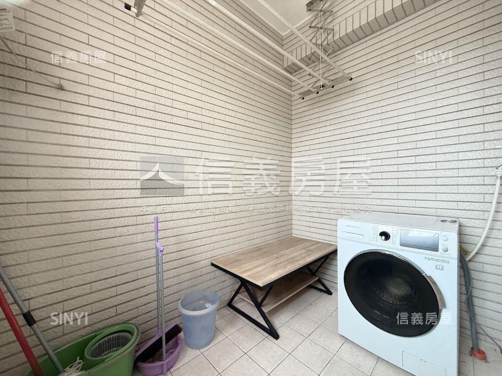 芭達雅高樓景觀三房平車房屋室內格局與周邊環境