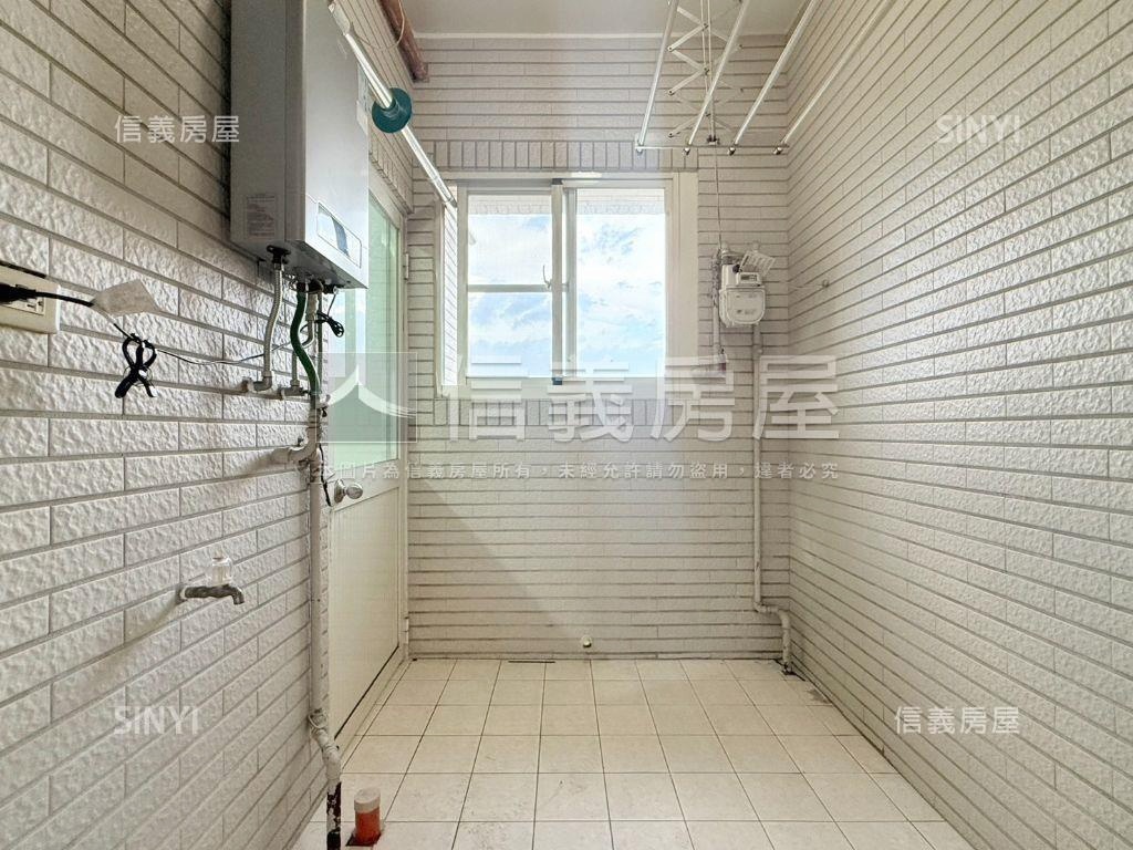 必看仁武高樓景觀三房平車房屋室內格局與周邊環境