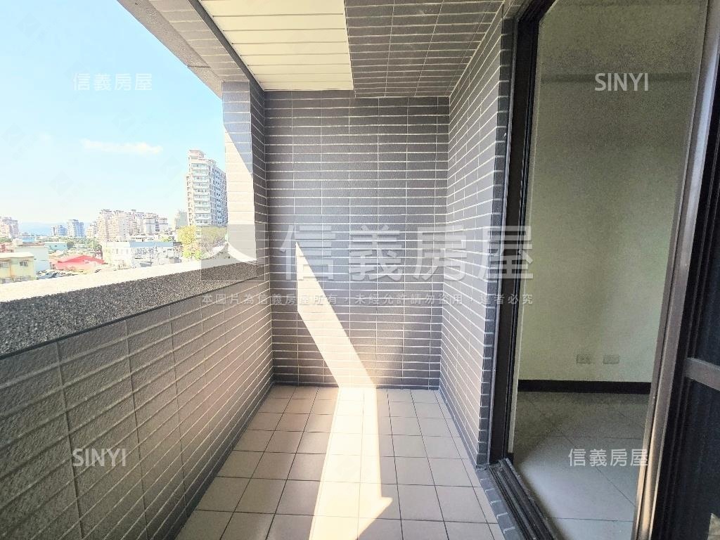 信義樂章永久棟距電梯三房房屋室內格局與周邊環境