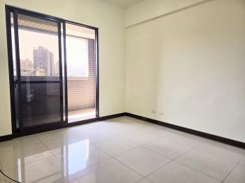 信義樂章永久棟距電梯三房