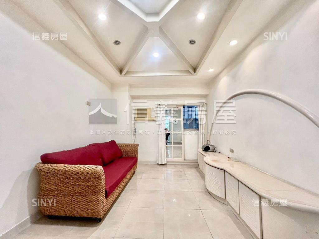 店長推薦南京東路電梯兩房房屋室內格局與周邊環境