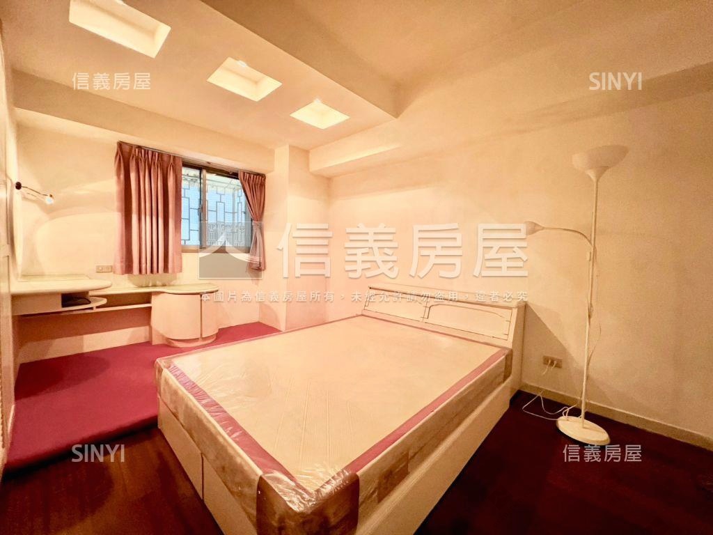 店長推薦南京東路電梯兩房房屋室內格局與周邊環境