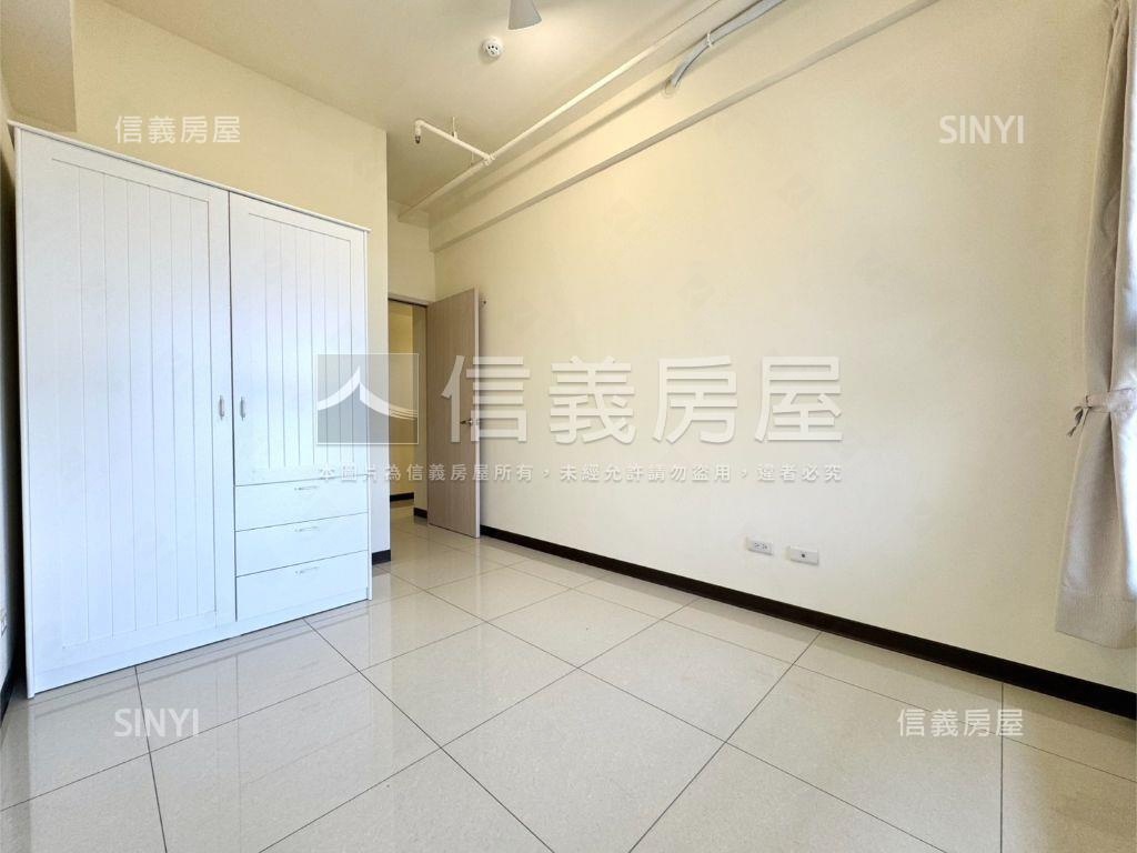 上東城｜景觀兩房平車房屋室內格局與周邊環境