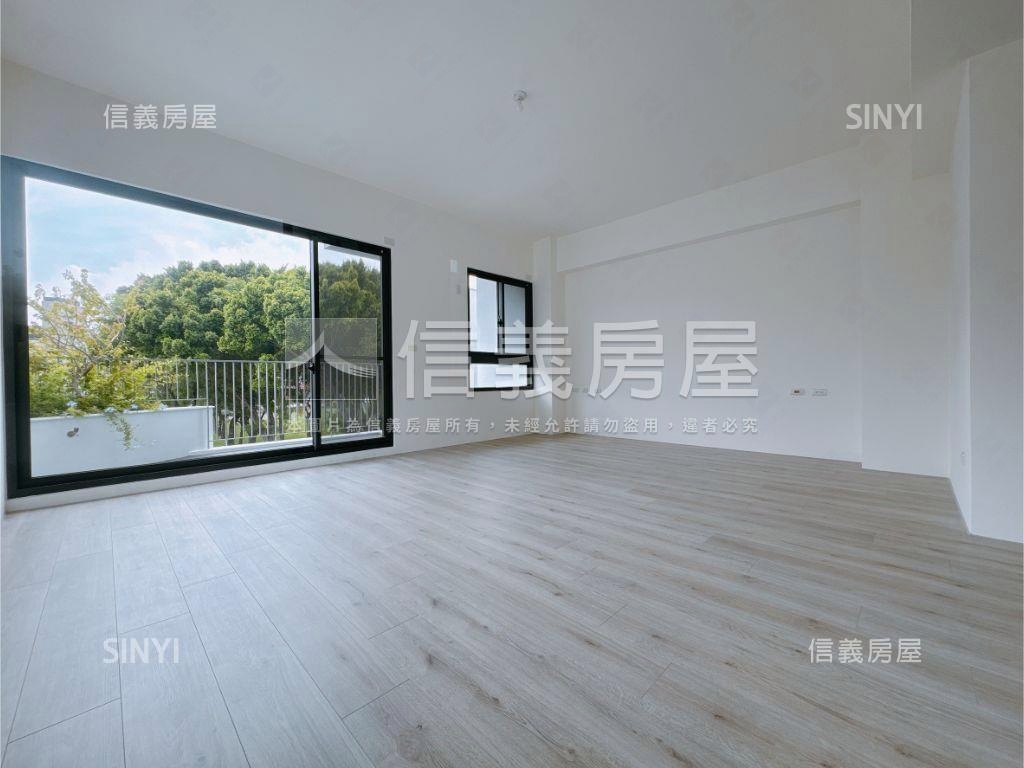 面公園朝南獨棟角間豪墅房屋室內格局與周邊環境