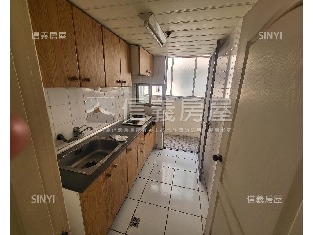 文昌國小三房房屋室內格局與周邊環境