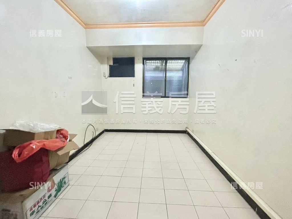 三民路國泰方正美寓房屋室內格局與周邊環境