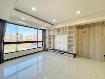 廣豐。竹城新城四房雙車位