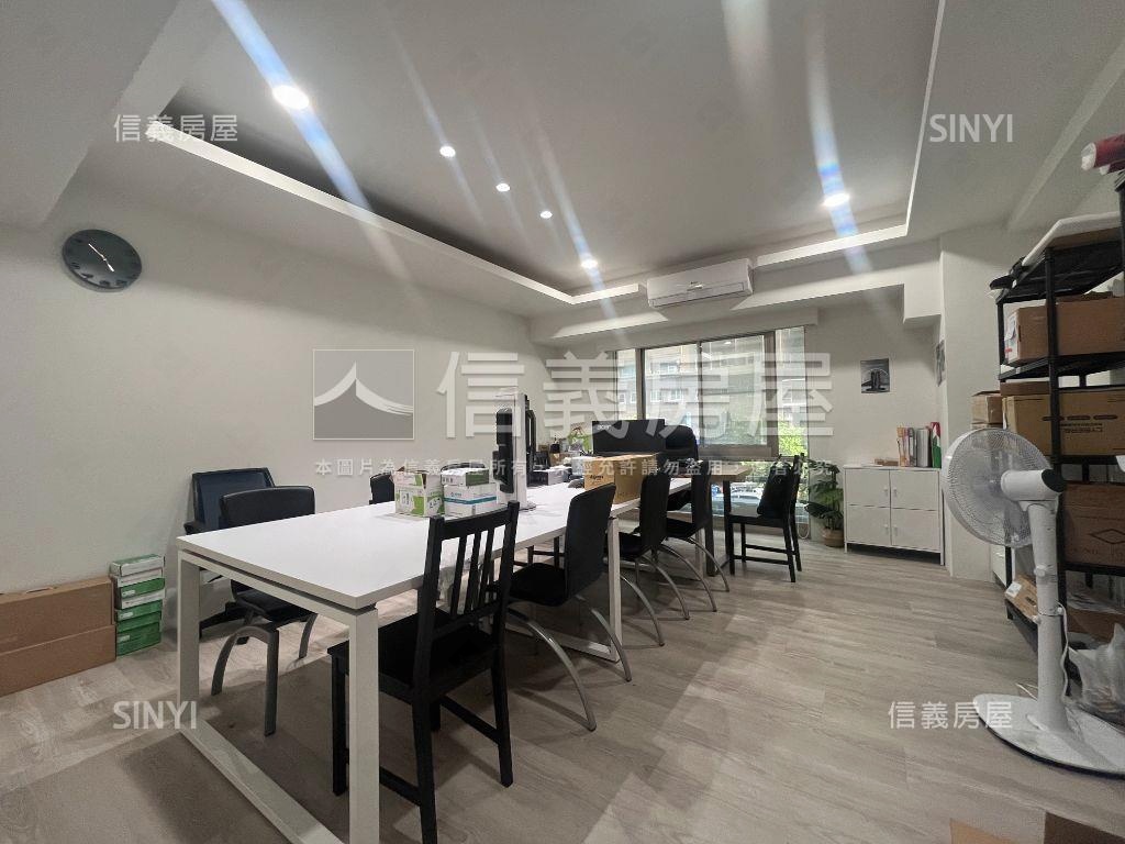 ✦永華路✦約８１坪金店住房屋室內格局與周邊環境