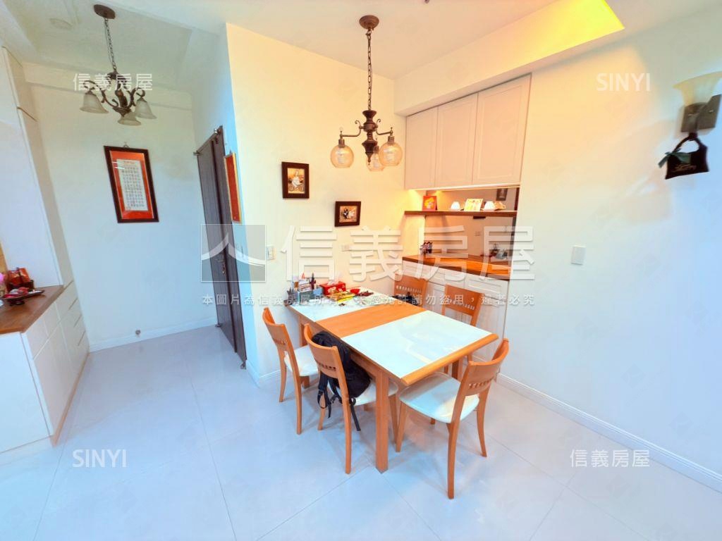 七期市政路高樓質感裝潢房屋室內格局與周邊環境