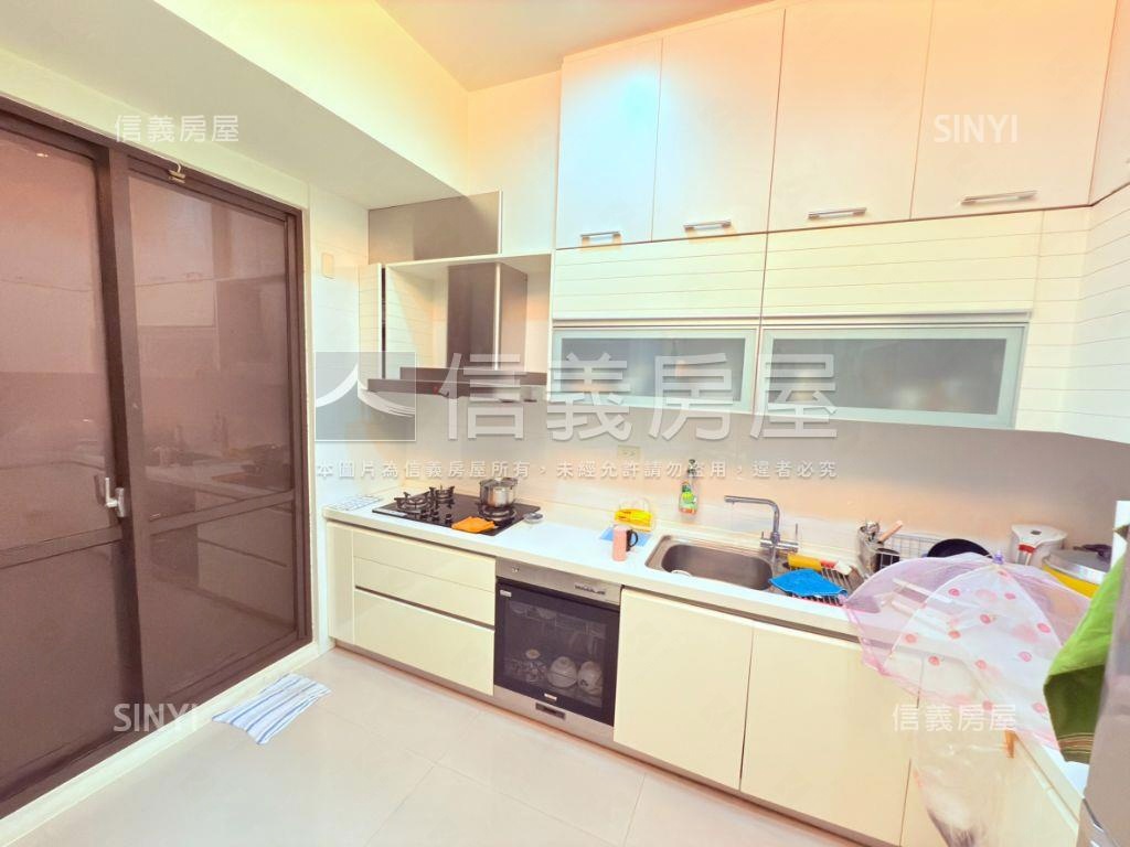 七期市政路高樓質感裝潢房屋室內格局與周邊環境