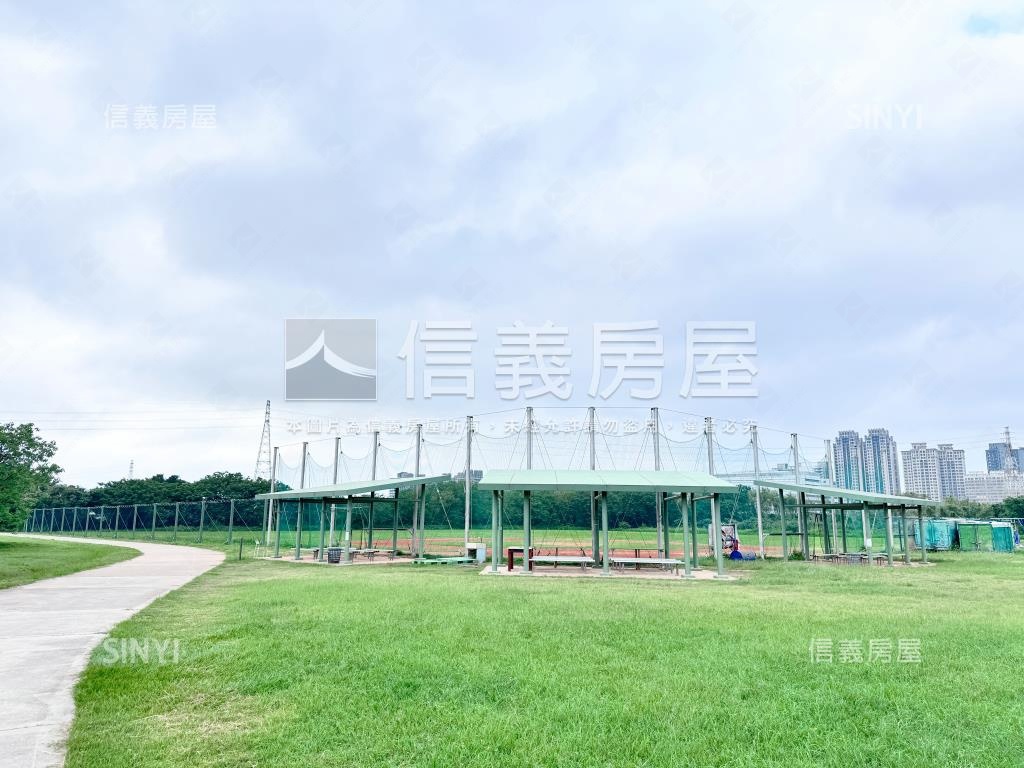 春福雲端四房河岸視野宅房屋室內格局與周邊環境