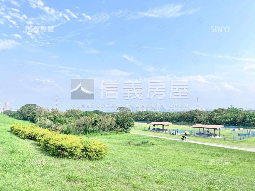 春福雲端四房河岸視野宅房屋室內格局與周邊環境