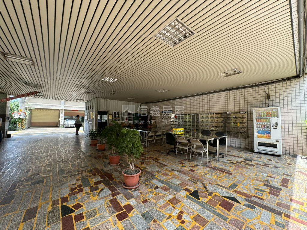 南興富邸三房平車遼闊市景房屋室內格局與周邊環境
