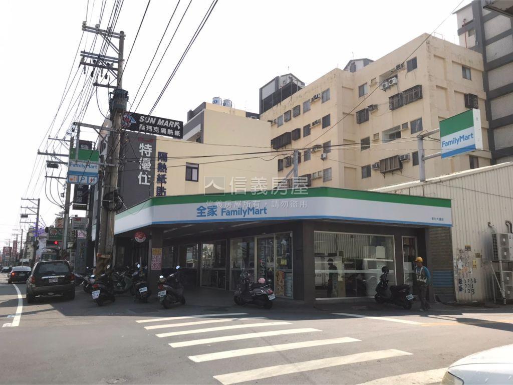 南興富邸三房平車遼闊市景房屋室內格局與周邊環境