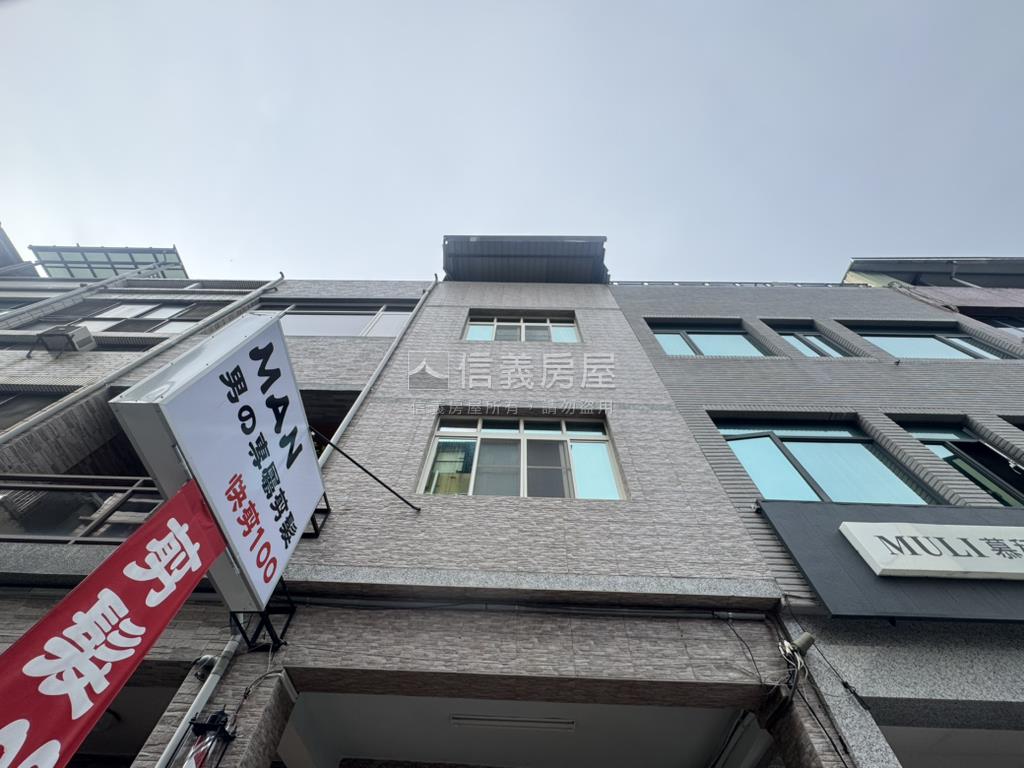南台橫路翻新收租透店房屋室內格局與周邊環境