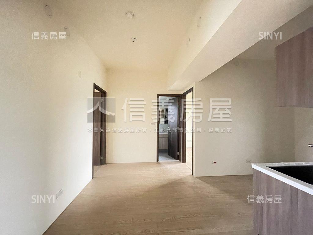 高鐵全新視野３房房屋室內格局與周邊環境