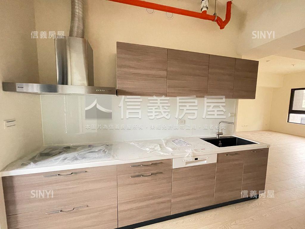 高鐵全新視野３房房屋室內格局與周邊環境