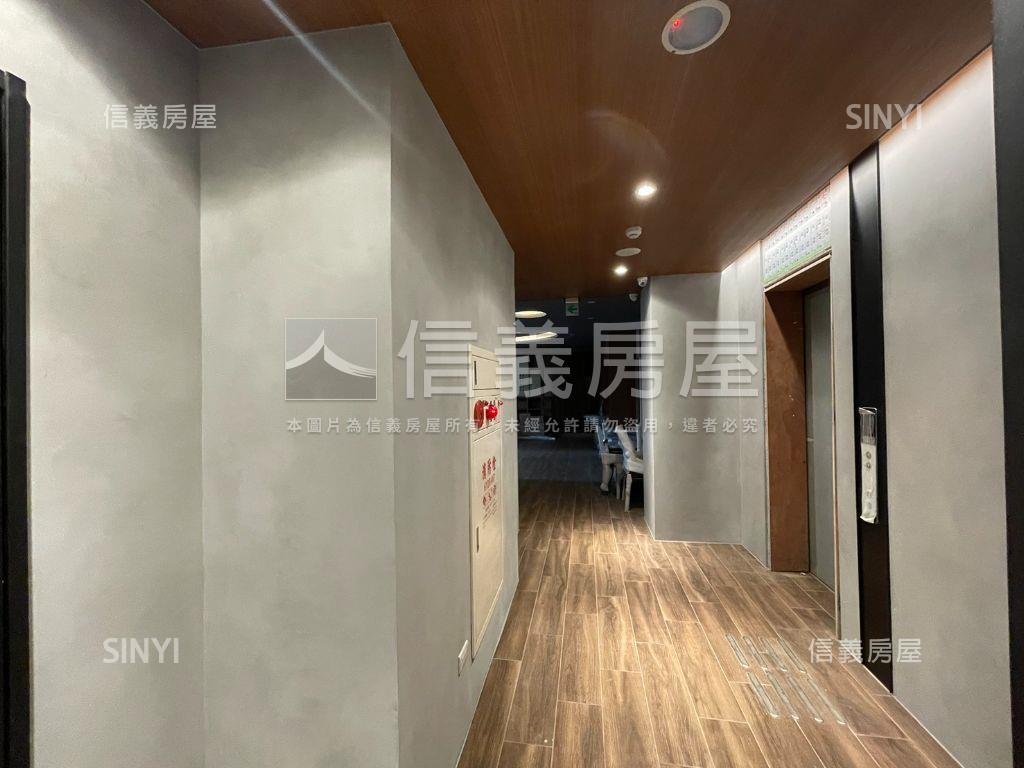 高鐵全新視野３房房屋室內格局與周邊環境