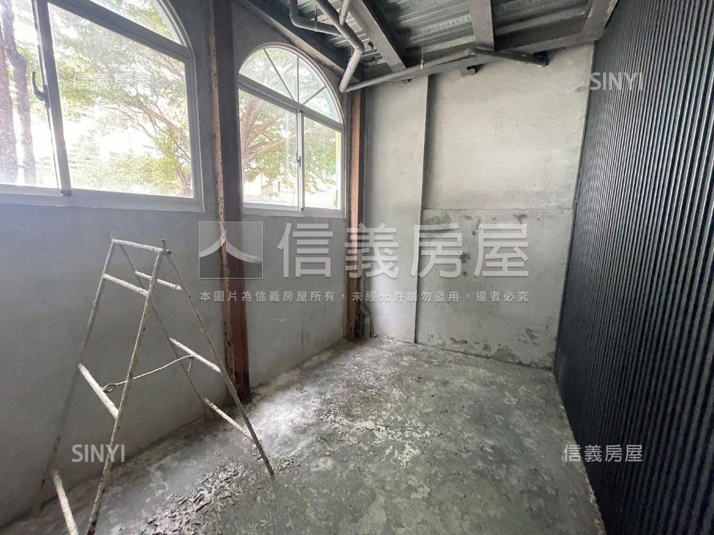 成大｜勝利路金店面房屋室內格局與周邊環境