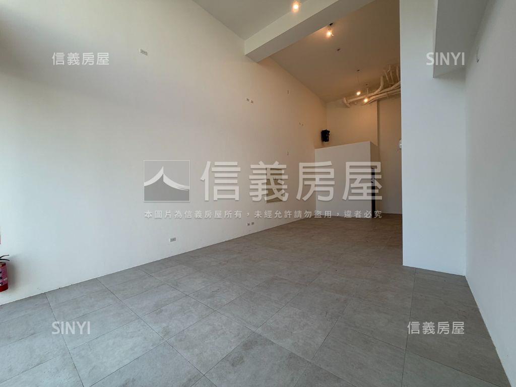 尚暘天閣Ｓ２方正商三店面房屋室內格局與周邊環境